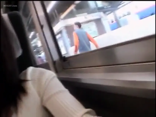 坐姿 · 休闲服 · 电车 · 车窗 · 痴汉视角 · 通勤