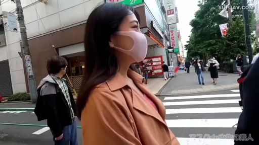 胸部 · 工装 · 舔舐 · 痛苦欢愉 · 车库 · 卷帘门 · 老少 · 拥抱站立