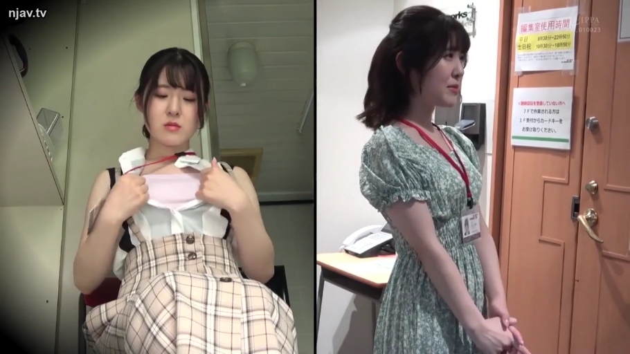 坐姿 · 办公室 · 羞涩 · 碎花连衣裙 · 工作证 · 分屏 · 半身照 · 扯开衣领