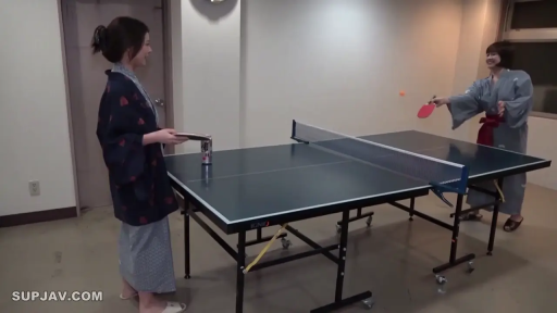站姿 · 全景 · 微笑 · 浴衣 · 日本AV · 温泉旅馆 · 打乒乓球 · 乒乓球桌