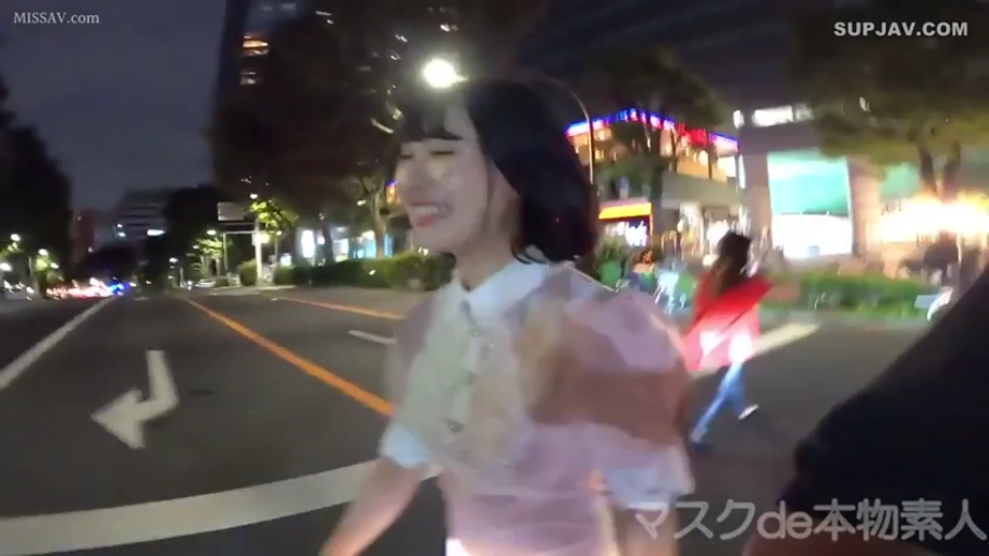 中景 · 学生制服 · 多人 · 哭泣 · 电车 · 痴汉行为 · 站立被抱