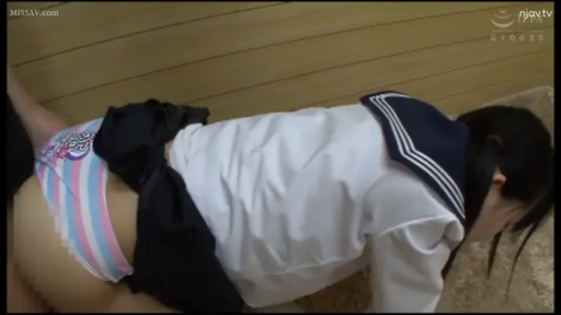 Indoor · Hips · 跪趴 · Sailor suit · 露出 · 挑逗