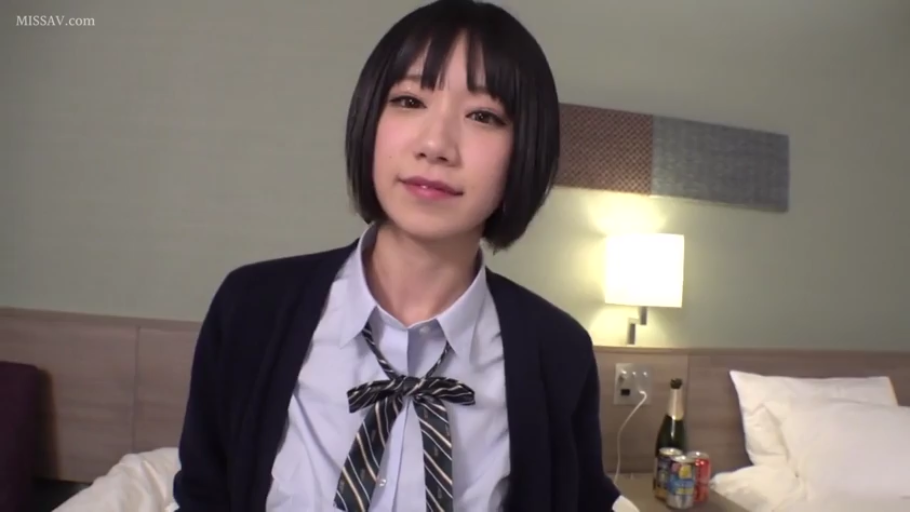 室内 · 胸部特写 · 马赛克 · 内衣 · 抚摸 · 卧姿 · 模糊