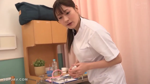 卧室 · 享受 · 内衣 · 臀部特写 · 按摩棒 · 跪爬姿势 · 丝袜系列 · 情趣用品按摩