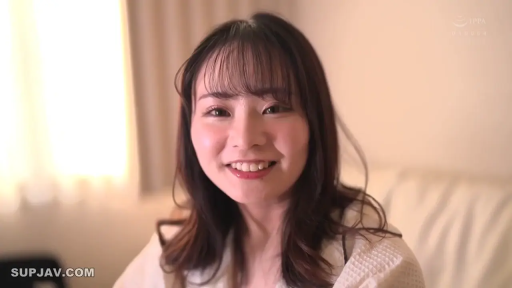 室内 · 诱惑 · 女同 · 舌头 · 吊带 · 紧贴 · 互相舔舐