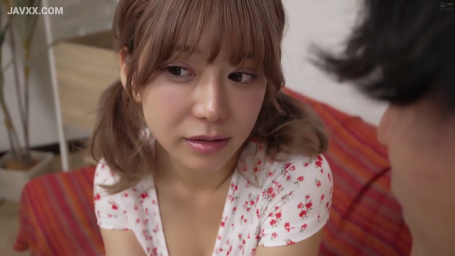 室内 · 站立 · 站立 · 昏暗 · 梯子 · 模糊 · 深色外套
