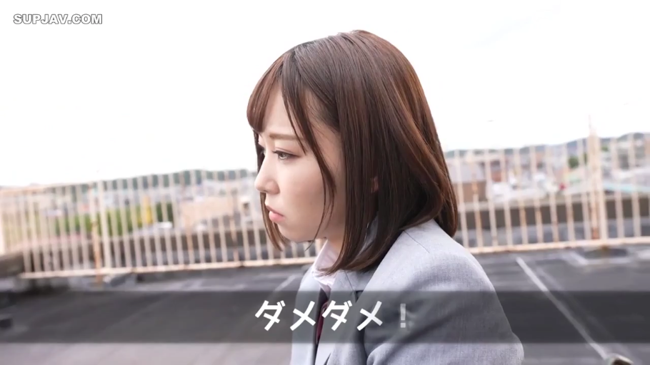 性交 · 全裸 · 浴室 · 侧身 · 成人内容 · 模糊 · 伏卧