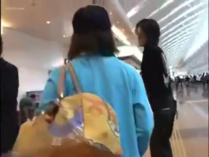 室内 · 面部 · 全裸 · 陶醉 · 呻吟 · 窗帘 · 长发 · 卧姿
