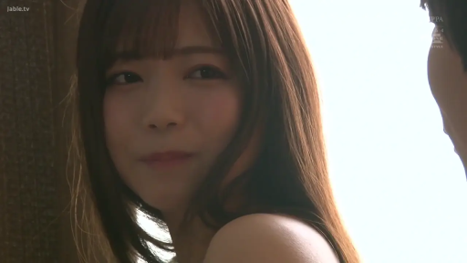 室内 · 脸部特写 · 回眸 · 裸体 · 凝视 · 妩媚 · 长发