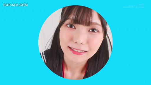 室内 · 面部 · 微笑 · 注视 · 便装 · 正面 · 圆形构图