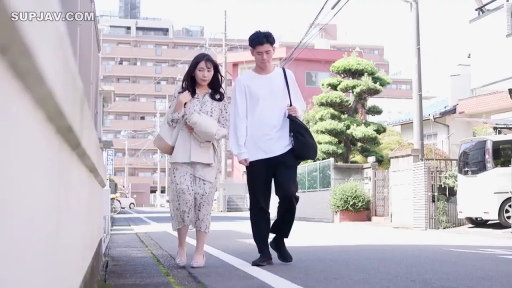 针织衫 · 卧室 · 口交 · 中景 · 床 · 跪姿 · 期待