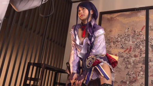 室内 · 严肃 · 单人 · 站立 · 展示 · 全景 · Cosplay服饰 · 太刀