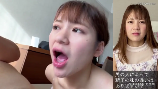 室内 · 脸部特写 · 口交 · 跪姿 · 裸体 · 张嘴 · 成人色情