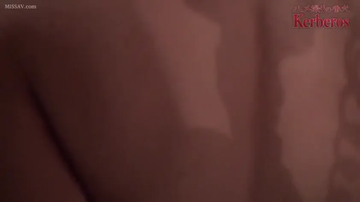 室内 · 画面模糊 · 局部特写 · 未知 · 未知