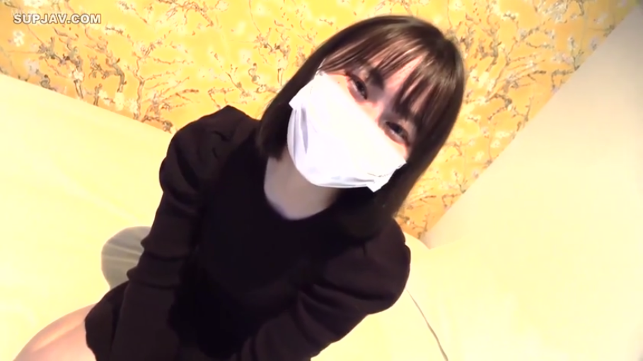 揉乳 · 脸部特写 · 全裸 · 马赛克 · 枕头 · 仰卧 · 床上 · 渴求