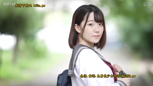 臉部特寫 · 户外 · 水手服