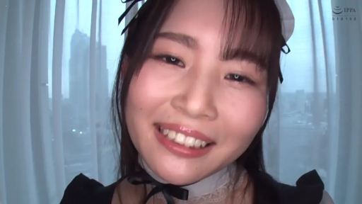 室內 · 臉部特寫 · 微笑 · 对视 · 女僕裝 · 长发 · 正面 · 发箍