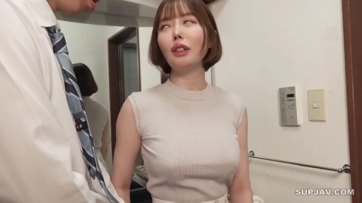 室内 · 面部 · 站立 · 摆拍 · 微笑 · 死库水 · 少女
