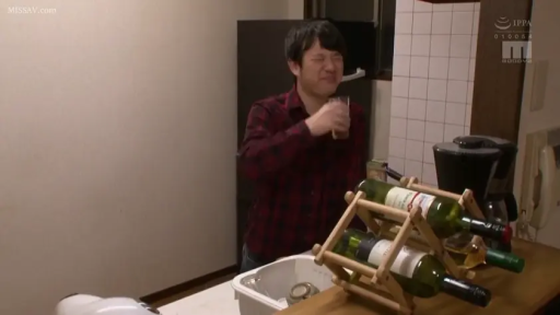 脸部 · 全裸 · 卧室 · 跪姿 · 痛苦 · 强迫感 · 被掰嘴
