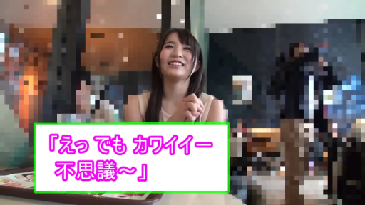 坐姿 · 交谈 · 微笑 · 半身 · 餐厅 · 无袖上衣 · 素人 · 餐盘