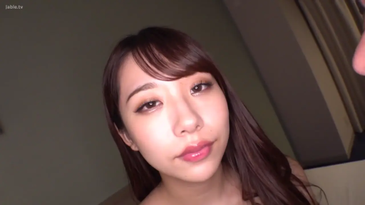 室内 · 全裸 · 对视 · 妩媚 · 长发 · 正面 · 大特写