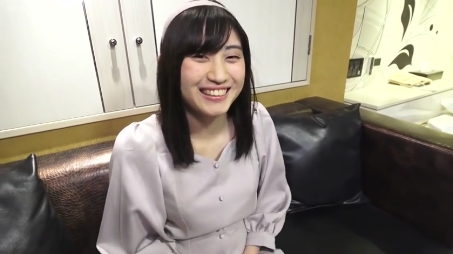 性交 · 投入 · 侧身 · 弯腰 · 居家 · 洗手间 · 洗手台 · 红色背心