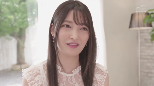 室内 · 胸部 · 专注 · 巨乳 · 站姿 · 休闲服 · 舔舐 · 假乳板