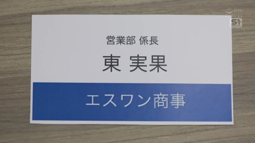 窗边 · 雨水 · 空镜头 · 雨滴玻璃特写
