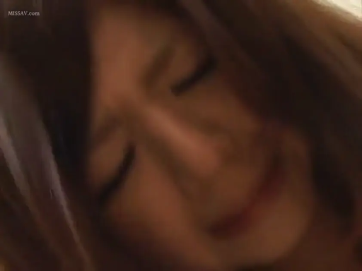 室内 · 迷离 · 面部特写 · 呻吟 · 卧姿 · 模糊