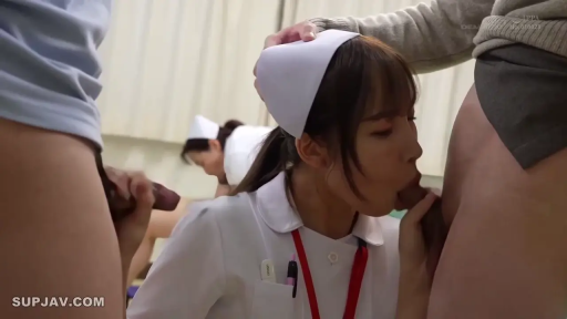 室内 · 护士帽 · 护士服 · 专注 · 口交 · 跪姿 · 嘴部 · 多人