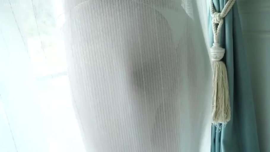 室内 · 站立 · 窗帘 · 下半身 · 白色内裤 · 朦胧感 · 隔帘诱惑