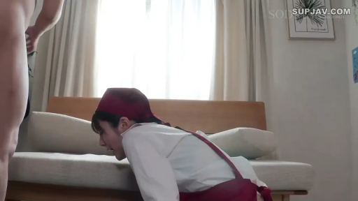 室内 · 口交 · 沉浸 · 跪姿 · 面部特写 · 红头巾 · 阴茎 · 露骨内容