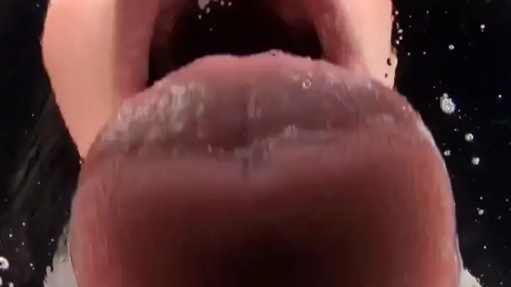 室内 · 吐舌 · 舌头 · 微距摄影