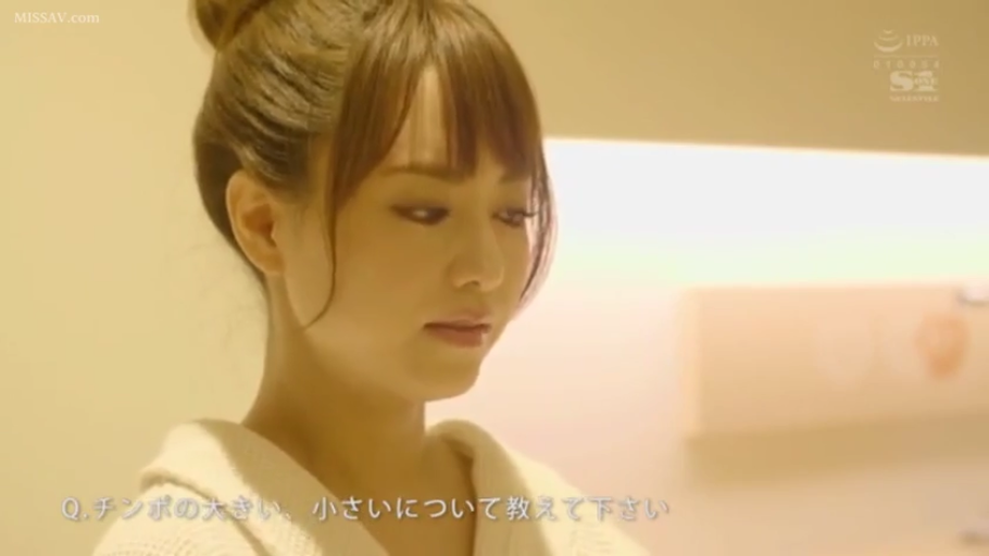 室内 · 头部特写 · 浴袍