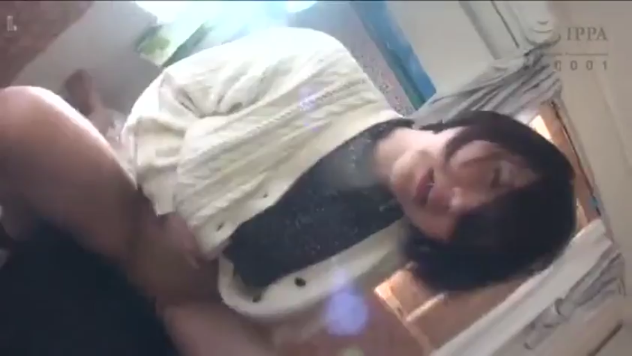 室内 · 遮挡 · 下体 · 销魂 · 性爱 · 开腿 · 黑色上衣