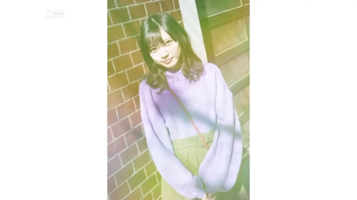 忧郁 · 站立 · 注视 · 头部特写 · 柔光 · 紫色针织衫 · 户外公园