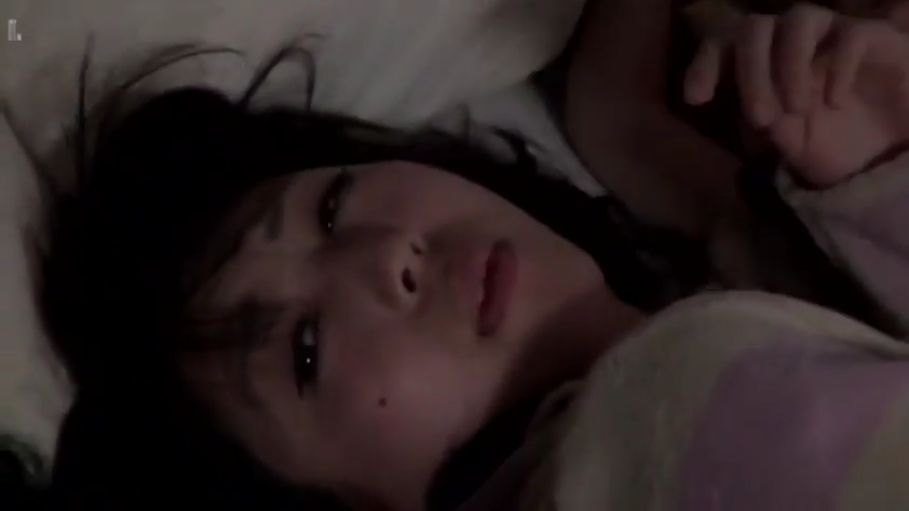 口交 · 享受 · 跪姿 · 裸体 · 性器官 · 调教 · 铁链 · 户外草地