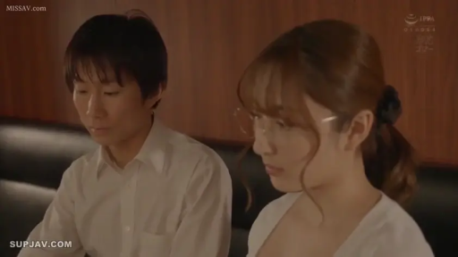 Indoor · Sitting Posture · Serious · Glasses · Medium shot · 低胸装 · 交流 · Japanese AV