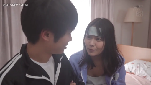 卧室 · 温柔 · 运动装 · 中景特写 · 并排坐姿 · 交流互动 · 退热贴