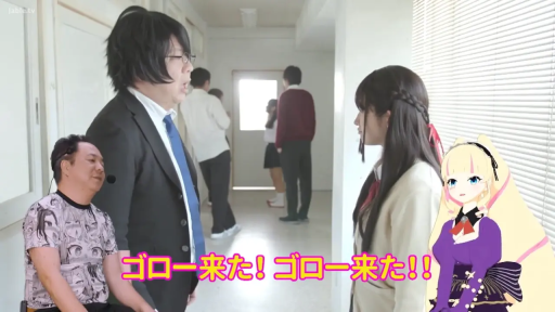 室内 · 仰卧 · 面部特写 · 手机 · 呻吟 · 兔耳发箍 · 颜艺 · 画面叠加