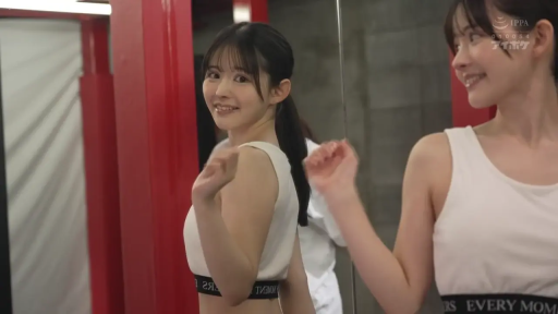 運動背心 · 中景 · 回眸 · 擺拍 · 微笑 · 健身房 · 鏡子 · 日本AV