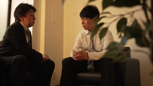 室内 · 谈话 · 瞑想 · 办公室 · 中景 · 纸杯 · シャツタイ · 对坐