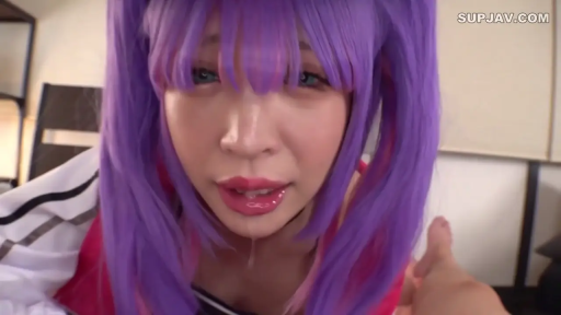 Indoor · Bend over · Close-up of the face · Seduction · drooling · 运动服 · 紫色假发