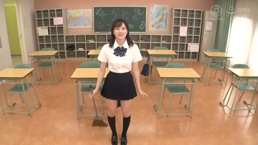 教室 · 地图 · 场景背景