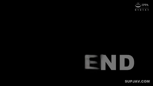 全裸 · 卧室 · 胸部特写 · 床铺 · 享受 · 女女 · 依靠坐姿 · 亲昵爱抚