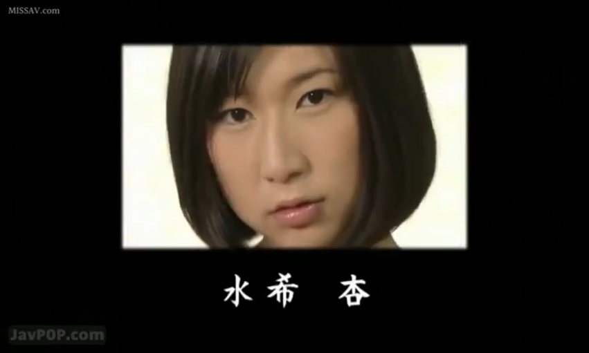 脸部特写 · 平静 · 注视 · 常服 · 正面 · 亚洲女性 · 影棚