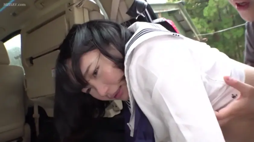 Bend over · Hazy · 性行为 · 面部特写 · 车内 · Sailor suit · 制服诱惑 · 汽车