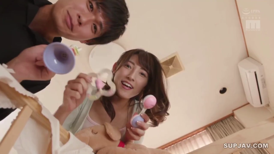 室內 · 面部 · 休闲服