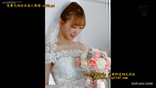 室内 · 站立 · 微笑 · 半身 · 清纯 · ウェディングドレス · 持花 · 花束