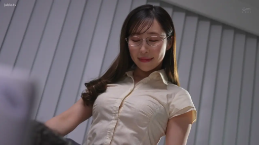 眼镜 · 办公室 · 站立 · 微笑 · 衬衫 · 特写 · OL · 俯视